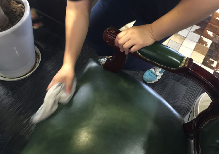 荆门家具清洗案例